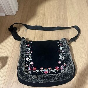 Old Navy Black Floral Embroidered Crossbody Bag